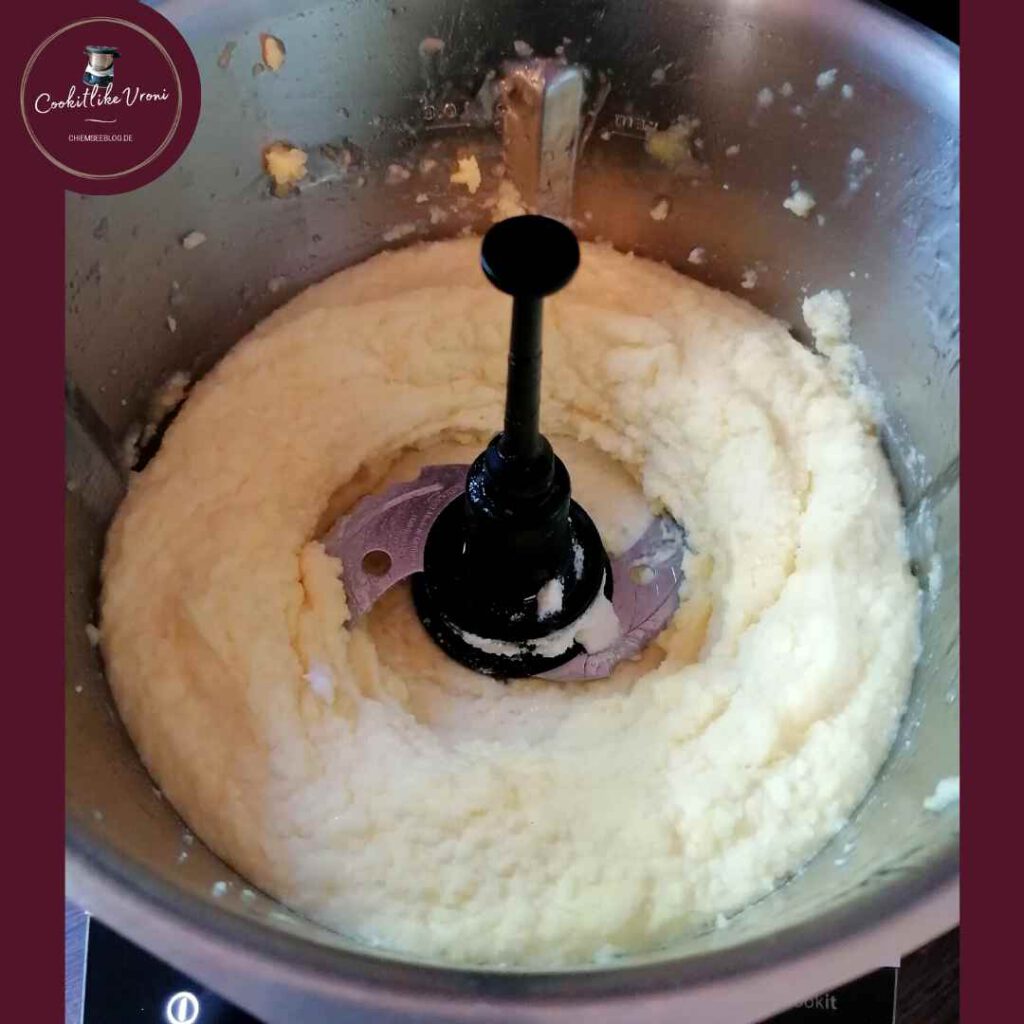 Pina Colada Eisbecher Zubereitung mit dem Bosch Cookit